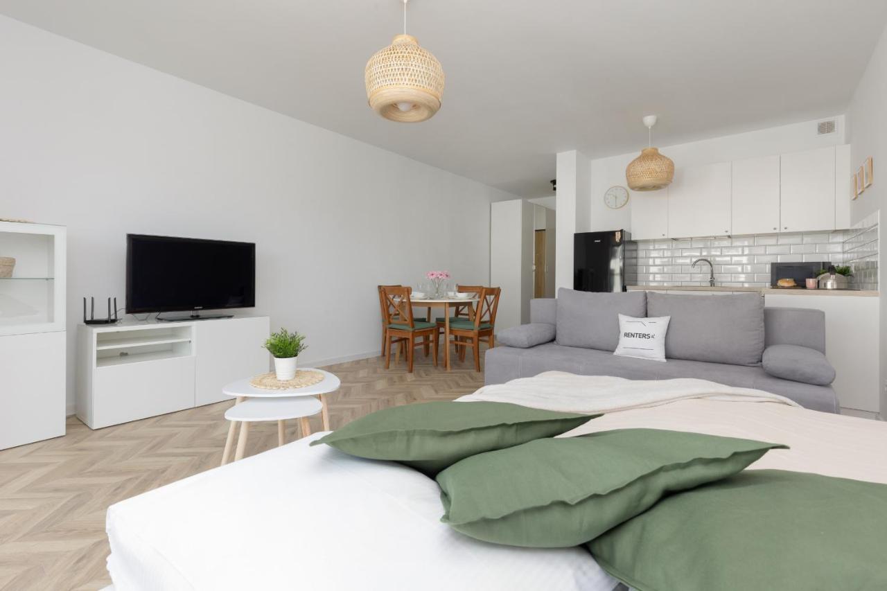 Ursus Sunny Studio For 4 Guests With Parking & Balcony By Noclegi Renters Warsaw Ngoại thất bức ảnh