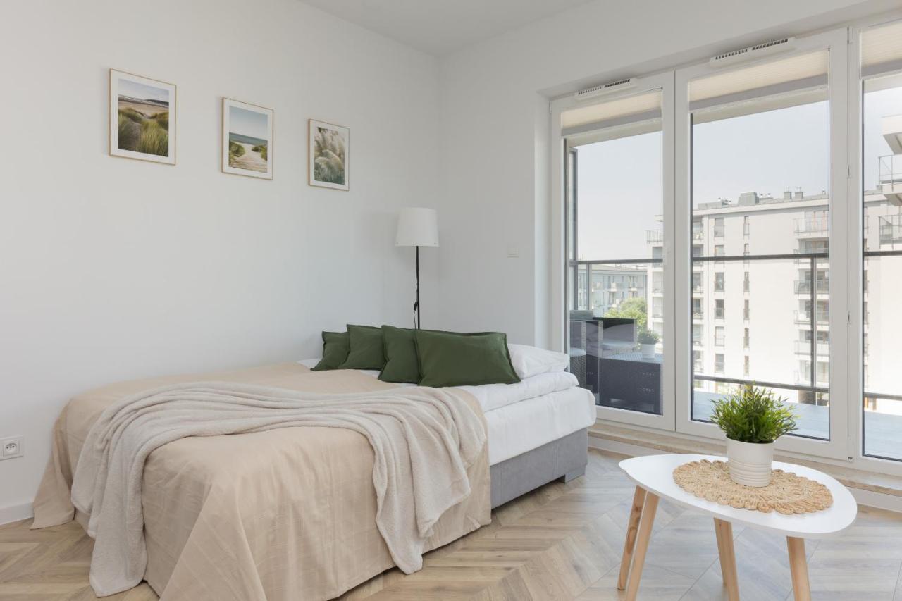 Ursus Sunny Studio For 4 Guests With Parking & Balcony By Noclegi Renters Warsaw Ngoại thất bức ảnh